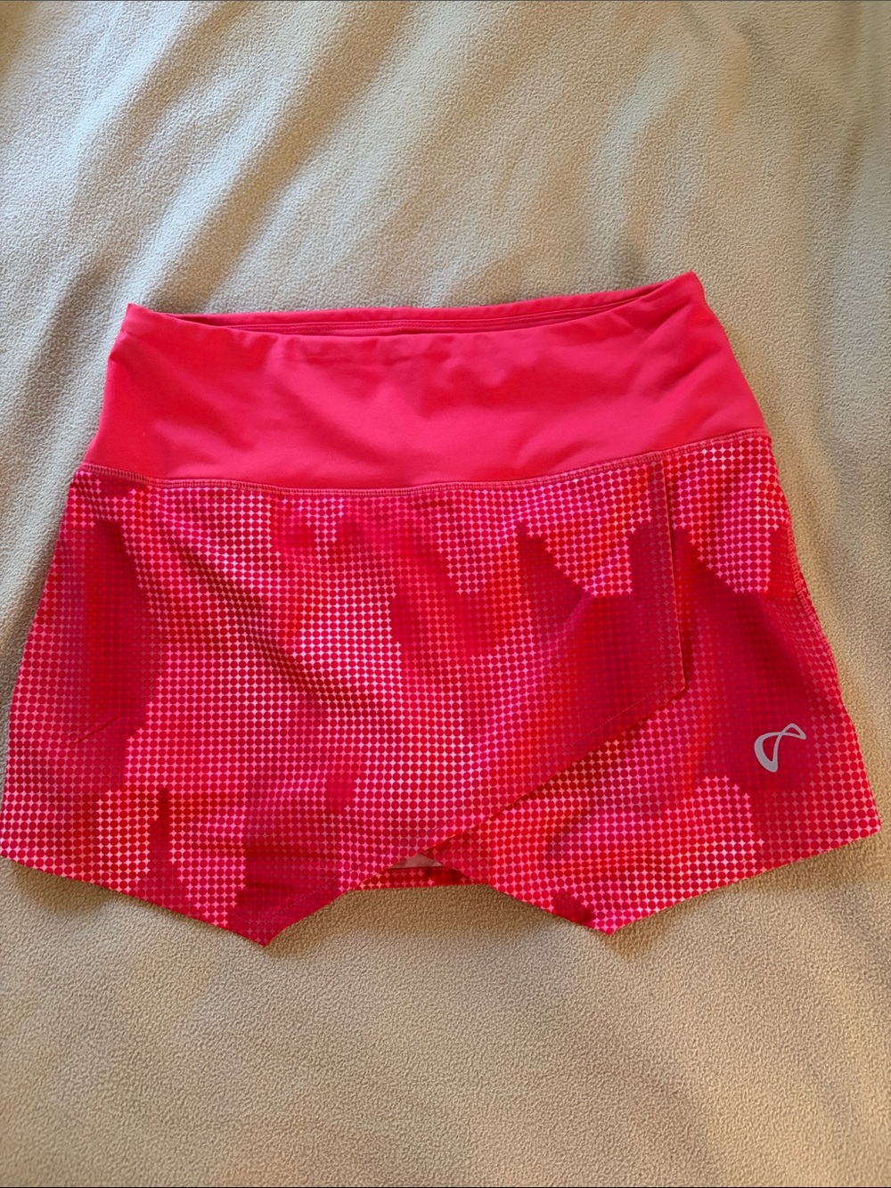 Pink Athletic Skort with Subtle Dot Pattern